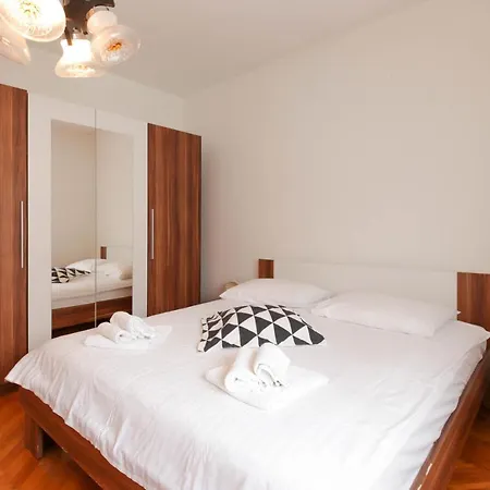 Ivanov Апартаменты *